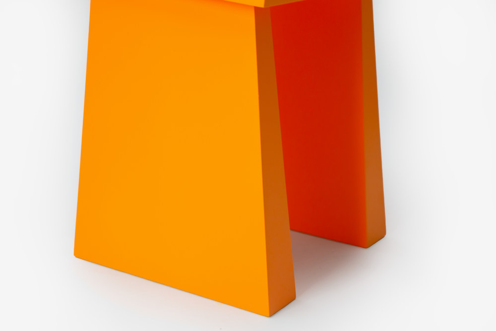 Dream side table, view 5